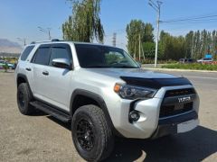 Photo of the vehicle Toyota 4Runner