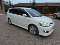 Фото авто Toyota Ipsum