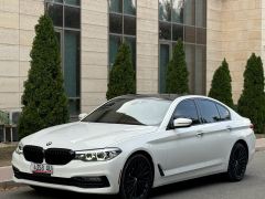 Photo of the vehicle BMW 5 Series