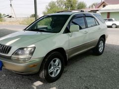 Photo of the vehicle Lexus RX