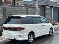 Сүрөт унаа Toyota Estima