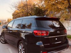 Фото авто Kia Carnival