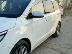 Photo of the vehicle Kia Carnival