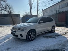 Photo of the vehicle BMW X5