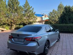 Сүрөт унаа Toyota Camry