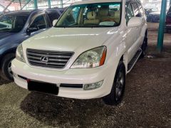 Photo of the vehicle Lexus GX