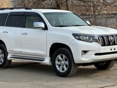 Сүрөт унаа Toyota Land Cruiser Prado