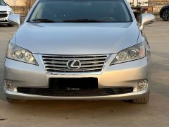 Photo of the vehicle Lexus ES