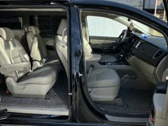 Сүрөт унаа Kia Carnival