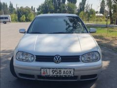 Фото авто Volkswagen Golf