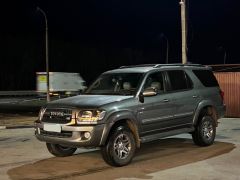 Сүрөт унаа Toyota Sequoia