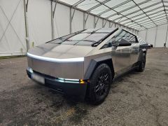 Photo of the vehicle Tesla Cybertruck