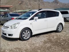 Сүрөт унаа Toyota Corolla Verso