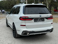 Фото авто BMW X7