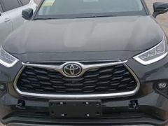 Photo of the vehicle Toyota Highlander