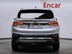 Сүрөт унаа Hyundai Santa Fe