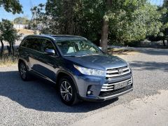 Сүрөт унаа Toyota Highlander