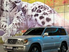 Photo of the vehicle Lexus LX