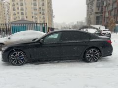 Photo of the vehicle BMW 7 Series