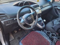 Сүрөт унаа Toyota Verso