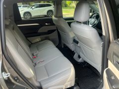 Сүрөт унаа Toyota Highlander