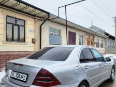 Сүрөт унаа Mercedes-Benz C-Класс