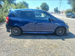 Сүрөт унаа Honda Fit