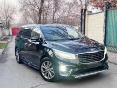 Photo of the vehicle Kia Carnival