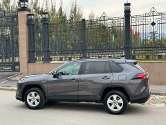 Сүрөт унаа Toyota RAV4