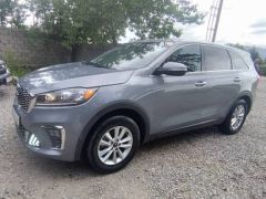 Сүрөт унаа Kia Sorento