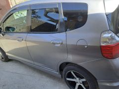 Фото авто Honda Fit