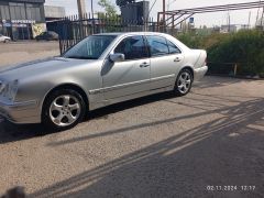 Photo of the vehicle Mercedes-Benz E-Класс