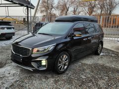 Сүрөт унаа Kia Carnival