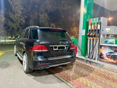 Сүрөт унаа Mercedes-Benz GLE AMG