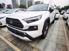 Сүрөт унаа Toyota RAV4