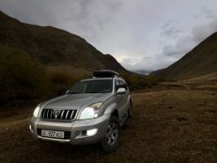 Сүрөт унаа Toyota Land Cruiser Prado