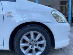 Сүрөт унаа Toyota Avensis Verso