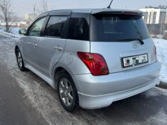 Сүрөт унаа Toyota Ist