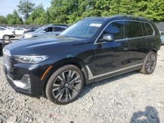 Photo of the vehicle BMW X7