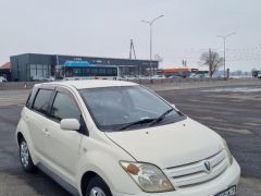 Сүрөт унаа Toyota Ist