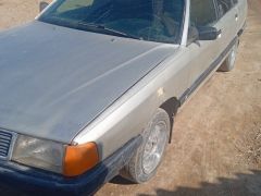 Photo of the vehicle Audi 100