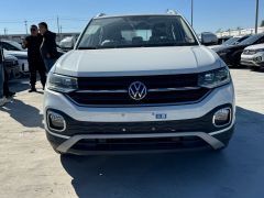 Photo of the vehicle Volkswagen Tacqua