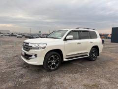 Фото авто Toyota Land Cruiser