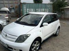 Photo of the vehicle Toyota Ist