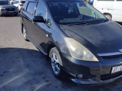 Фото авто Toyota Wish