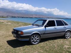 Photo of the vehicle Audi 80