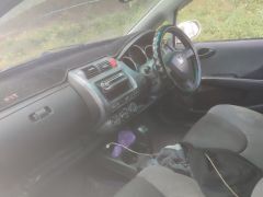 Photo of the vehicle Honda Fit