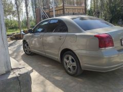 Сүрөт унаа Toyota Avensis