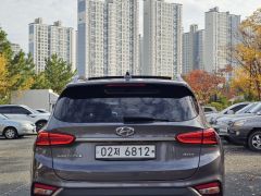 Photo of the vehicle Hyundai Santa Fe