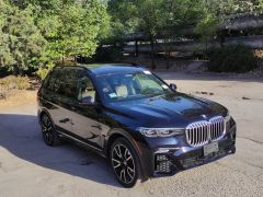 Фото авто BMW X7